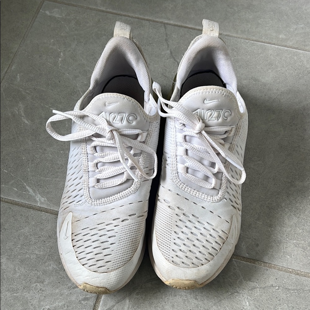 Nike Airmax 270 White Youth Size 5.5